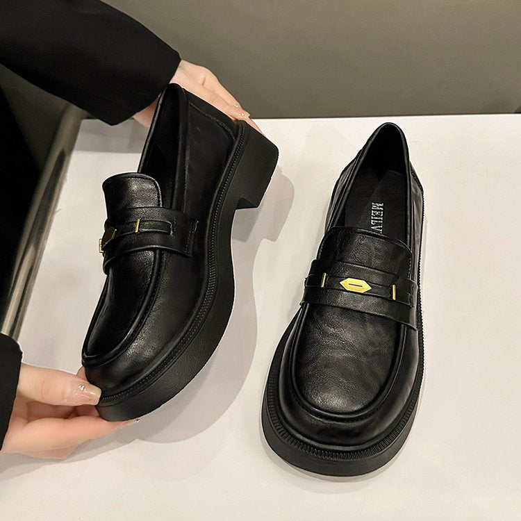 Soft Surface Small Leather Shoes