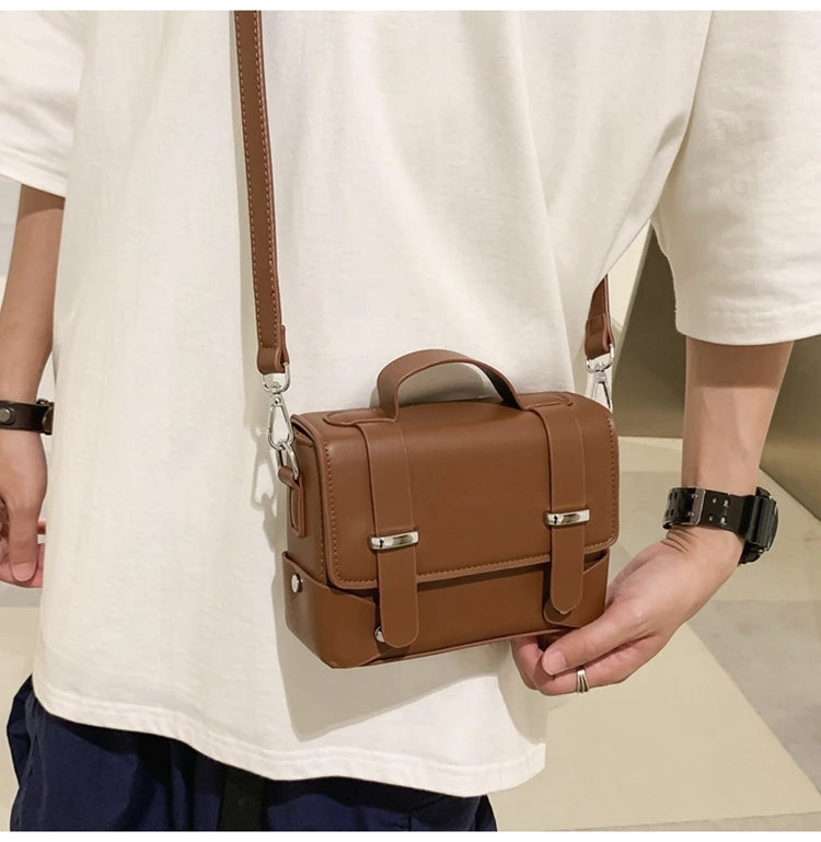 Minimalist Men's Shoulder Bag Fashionable Male PU Leather Crossbody Bags Small Flip Style Messenger Bag for Men Designer Handbag
